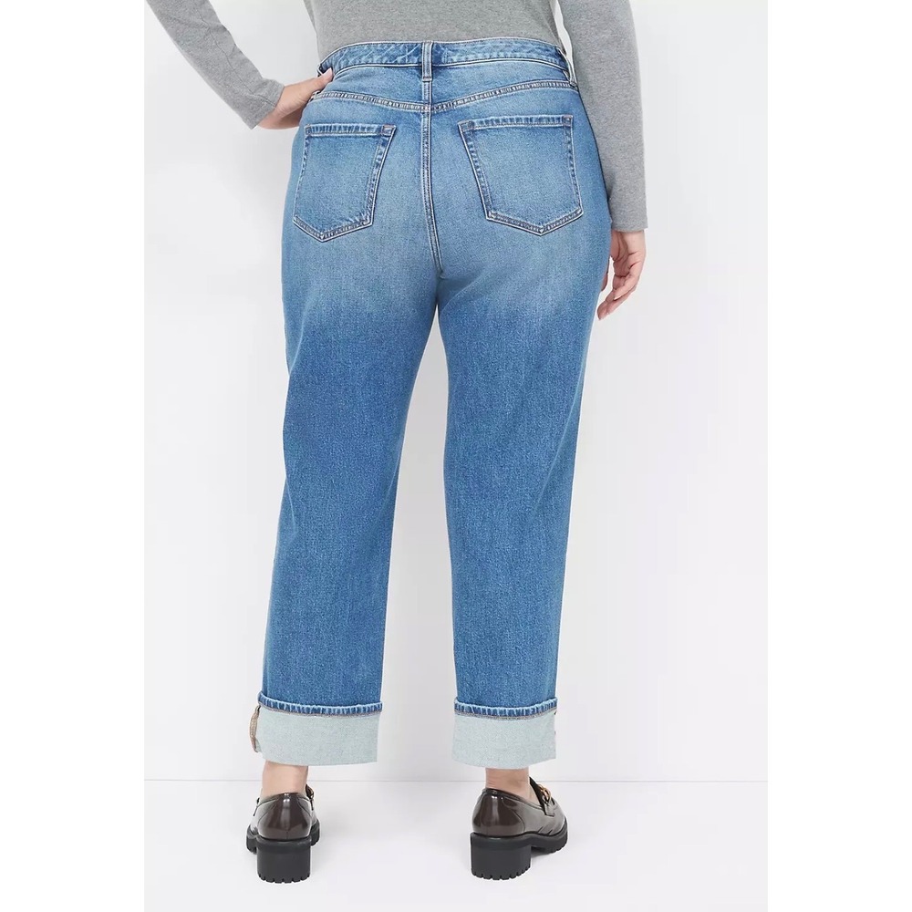 Lane‎ Bryant Relaxed Straight Jean Front Seam Detail Medium Wash Cuffed Denim - Picture 4 of 4